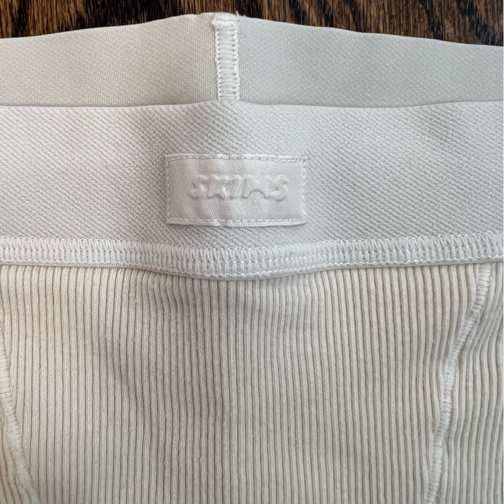 SKIMS Cotton Rib Boxer - Picture 4 of 5